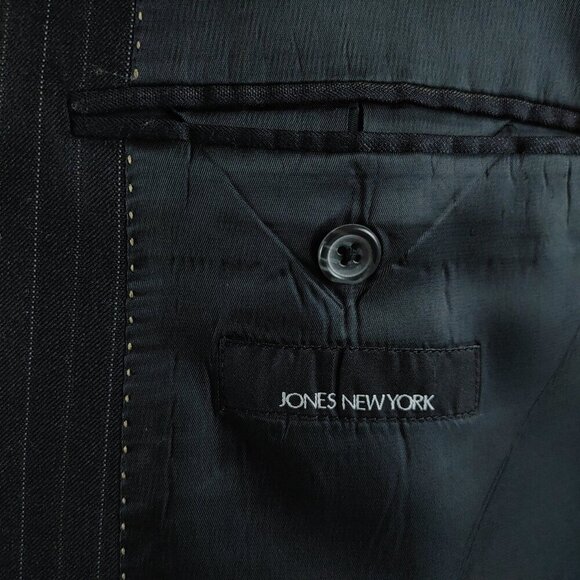 Jones New York 46R Wool 3 Button Charcoal Striped 2pc Suit 36x25 Pleated - Picture 7 of 16